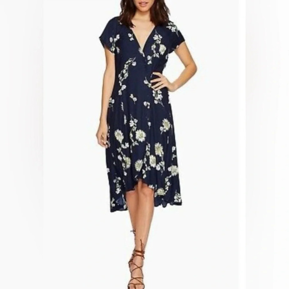Free People Lost In You Women’s XS Floral Hi Low Midi Wrap Button Down Blue NWT - Picture 4 of 14